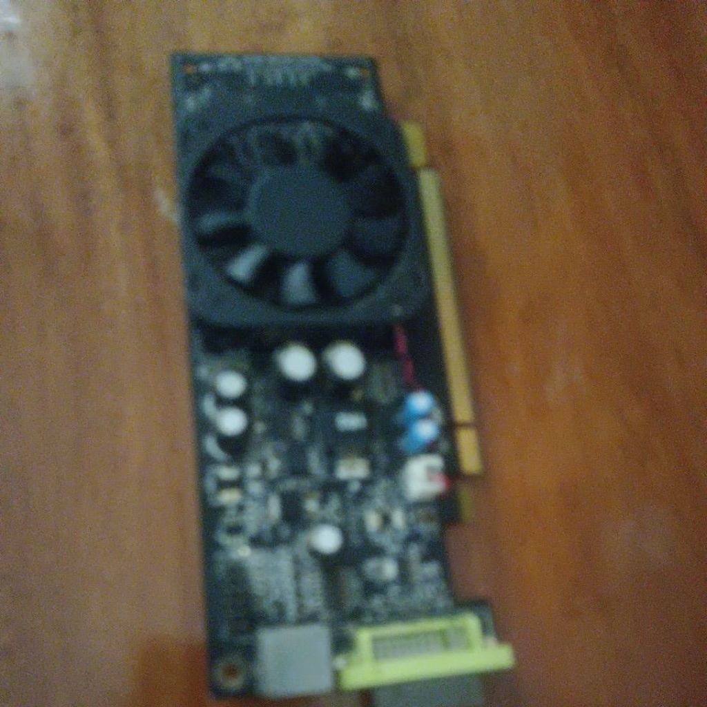 การ์ดจอมือสอง geforce 8400 gs