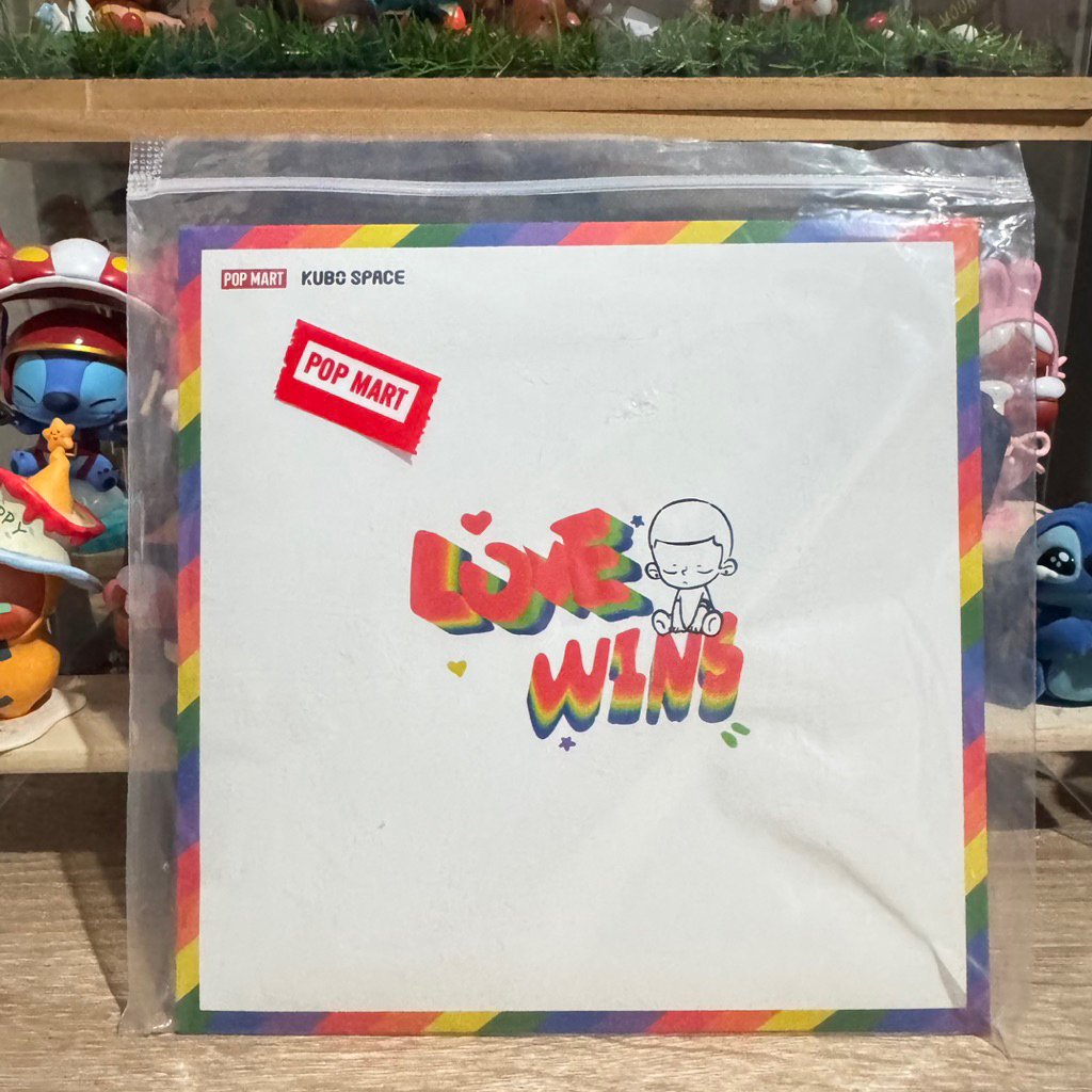 [มือ1/ส่งด่วน] ผ้าพันคอ Love wins Kubo Space