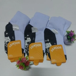 ถุงเท้านักเรียนข้อกลางขาวพื้นเทา มีหลายไซค์ ราคาเริ่มต้น 165บาท ต่อ12คู่
