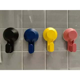 IKEA ตะขอแขวนแบบดูดติดผนัง TISKEN (ไม่ต้องเจาะ/ ไม่ต้องติดเทปโฟมให้เลอะเทอะ)