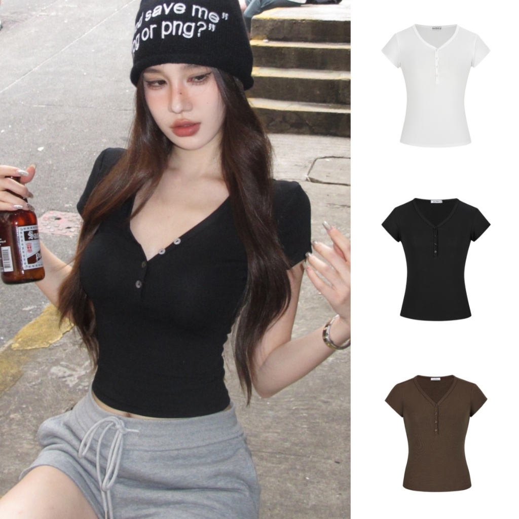 Beryl เสื้อยืดผู้หญิงแฟชั่น เสื้อยืดแขนสั้นคอวีกระดุมครึ่งหน้า เสื้อยืดเข้ารูป ผ้าเนื้อนุ่ม สไตล์เกาหลีเรียบง่าย