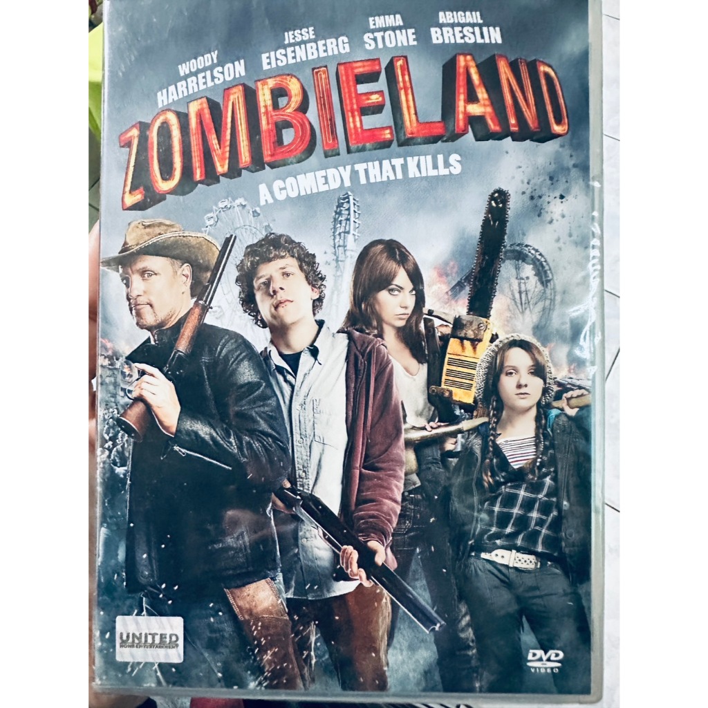DVD : Zombieland (2009) ซอมบี้แลนด์ แก้งคนซ่าส์ล่าซอมบี้ " Woody Harrelson, Jesse Eisenberg, Emma St