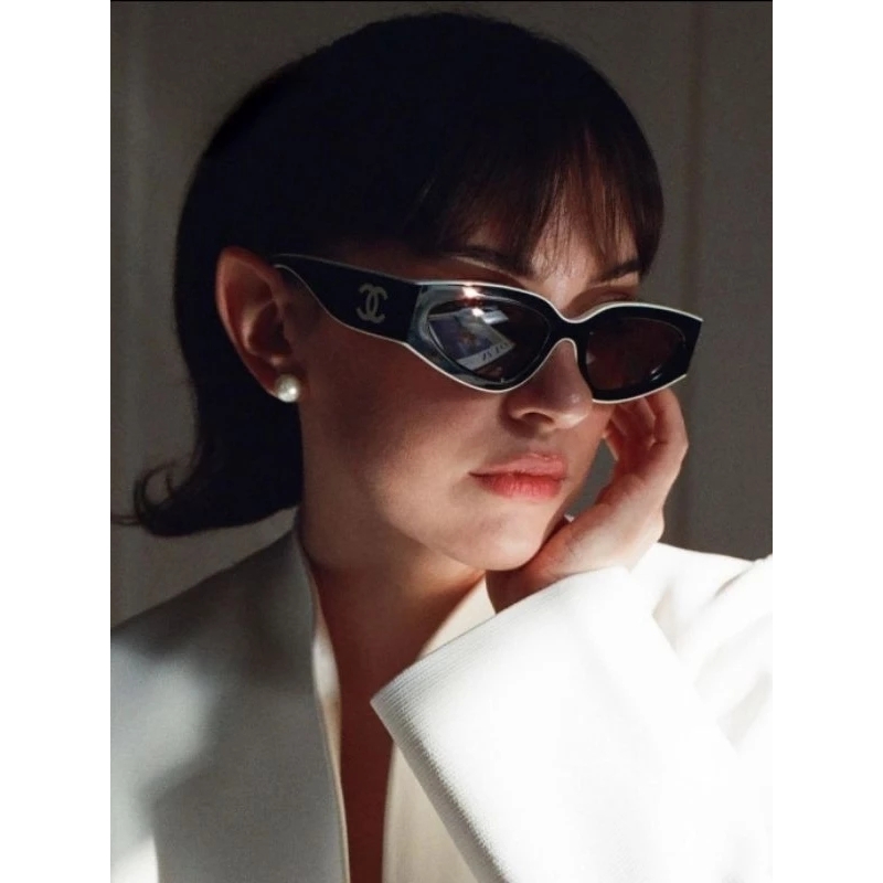 แว่นตากันแดด CHANEL6056 ของแท้! เท่านั้น อุปกรณ์ครบพร้อมประกัน ตามหารุ่นไหนส่งมาถามได้ค่ะ