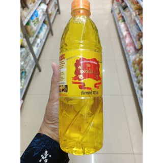 น้ำกระเทียมดองแม่เหรียญ 700 กรัม