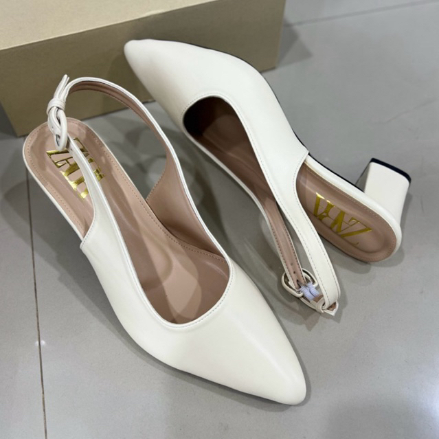 shoes ไซส์ใหญ่ 35-45 คัชชูครึ่งเท้า รองเท้าส้นสูง หนังนิ่ม  หน้าเรียว  ทรงแมกซี่ สูง 2.5 นิ้ว 10168