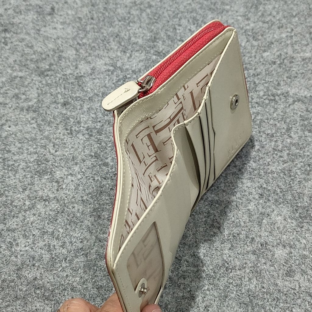 🔥กระเป๋าสตางค์ Elle Paris purse