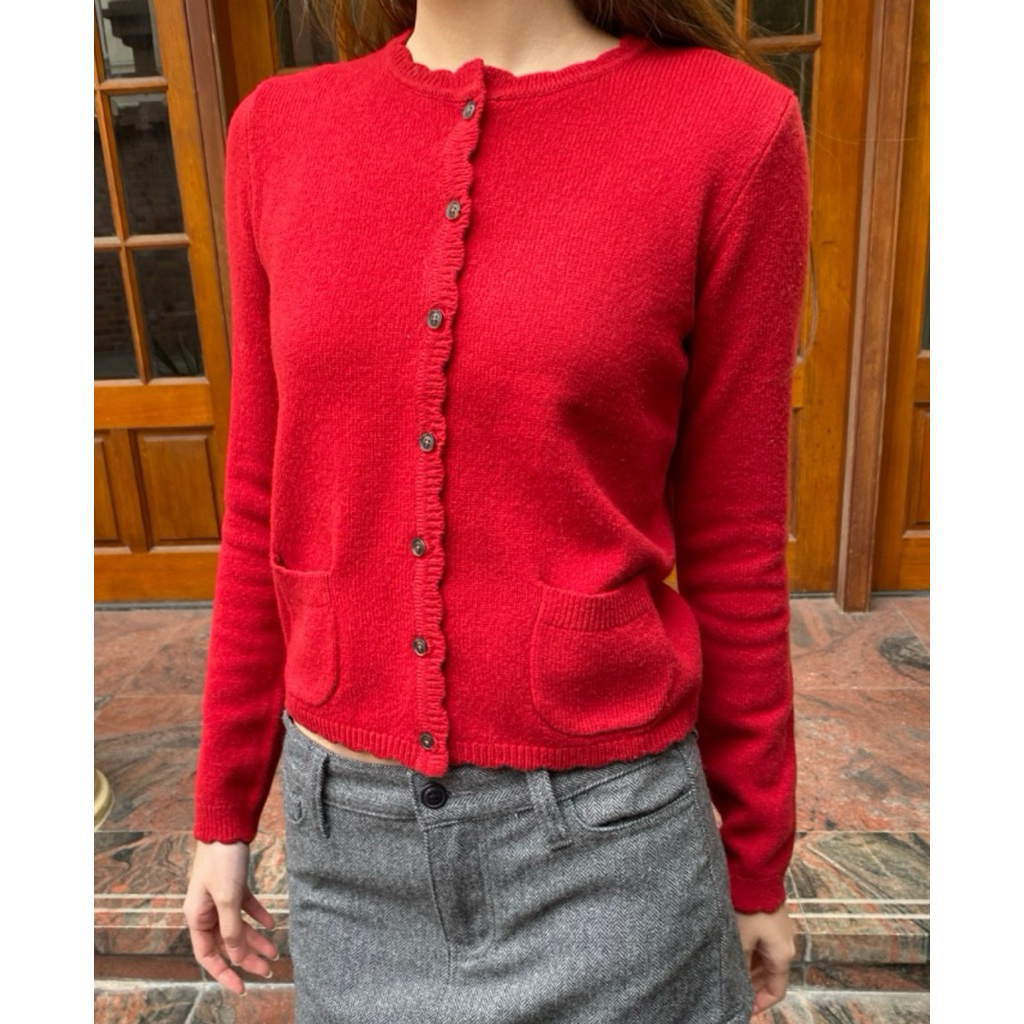 พร้อมส่ง 🎀 Brandy Melville | Zoe Cardigan (Red)
