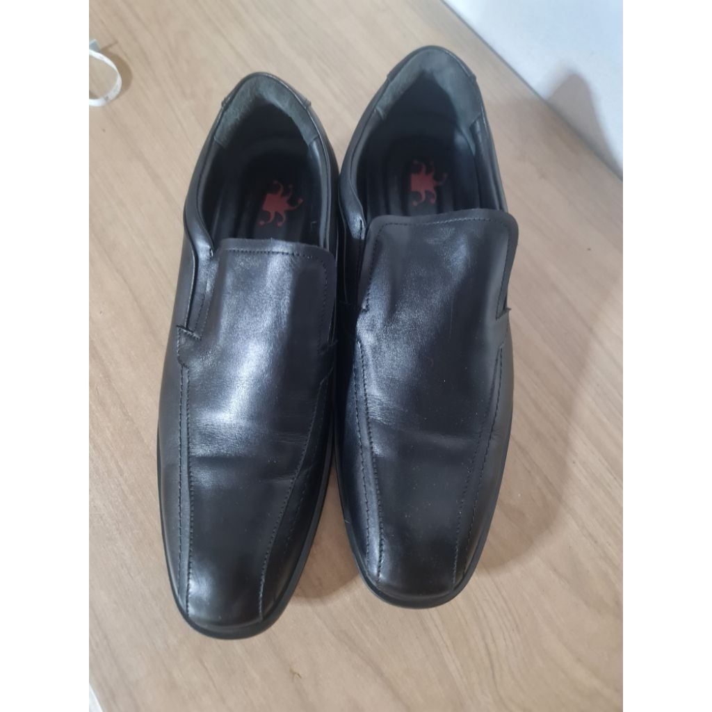 รองเท้า heavy รุ่น vb0301  หนังวัว ไม่เคยใช้ ไซส์44 no box