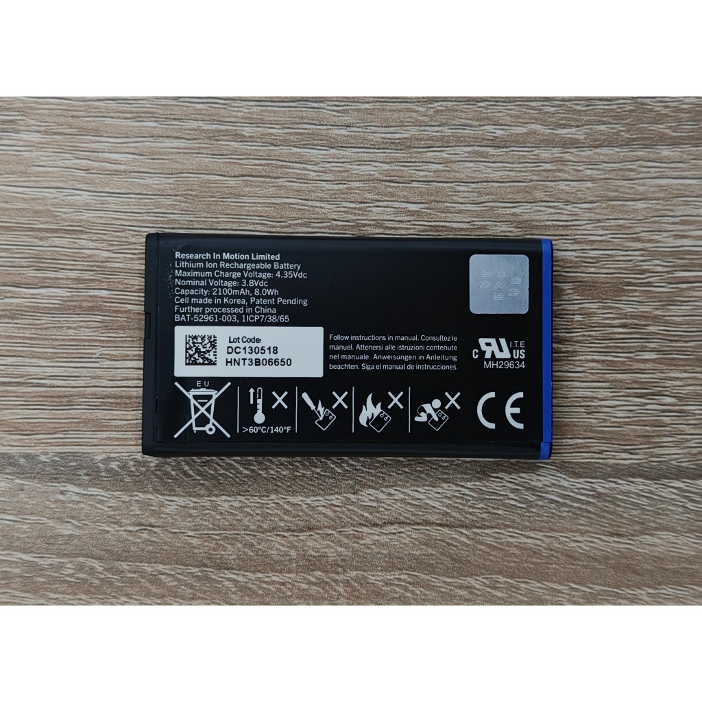 แบตเตอรี่ For BlackBerry Q10 Battery Model NX1 NX-1 BAT-52961-003