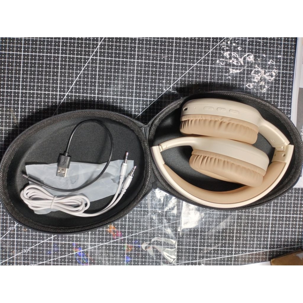 หูฟังครอบหูไร้สาย-Lenovo_บลูทูธ