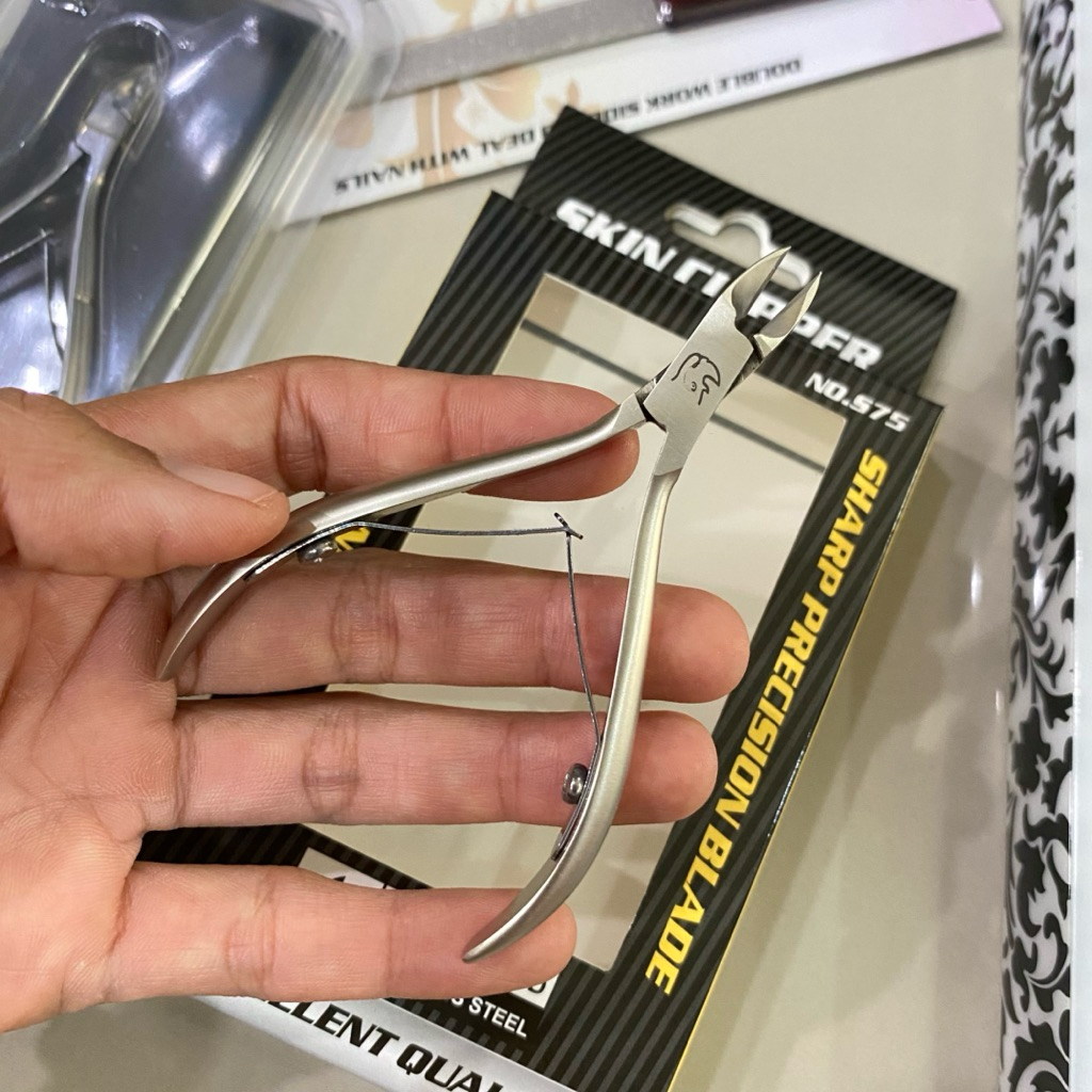 Rhino brand No.S71 S75 อุปกรณ์ดูแลนิ้วมือ-เท้า กรรไกรตัดหนัง และ ตะไบ