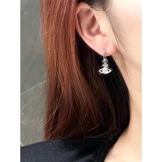 พร้อมส่ง! ราคา/คู่ ต่างหูรุ่น Crystal Saturn Earrings ต่างหูห้อยจี้ดาวเสาร์ สไตล์ Y2K ล็อกแน่น เนื้องานเกาหลี พรีเมี่ยม