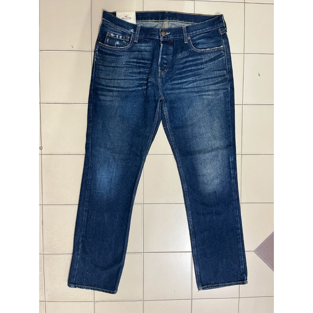 HOLLISSTER 1922 made in Mexico เอววัดจริง 36" รอยเฟดด้านหน้า ผ้านิ่มใส่สบาย w36 L32 รอบปลายขา 16" ขา