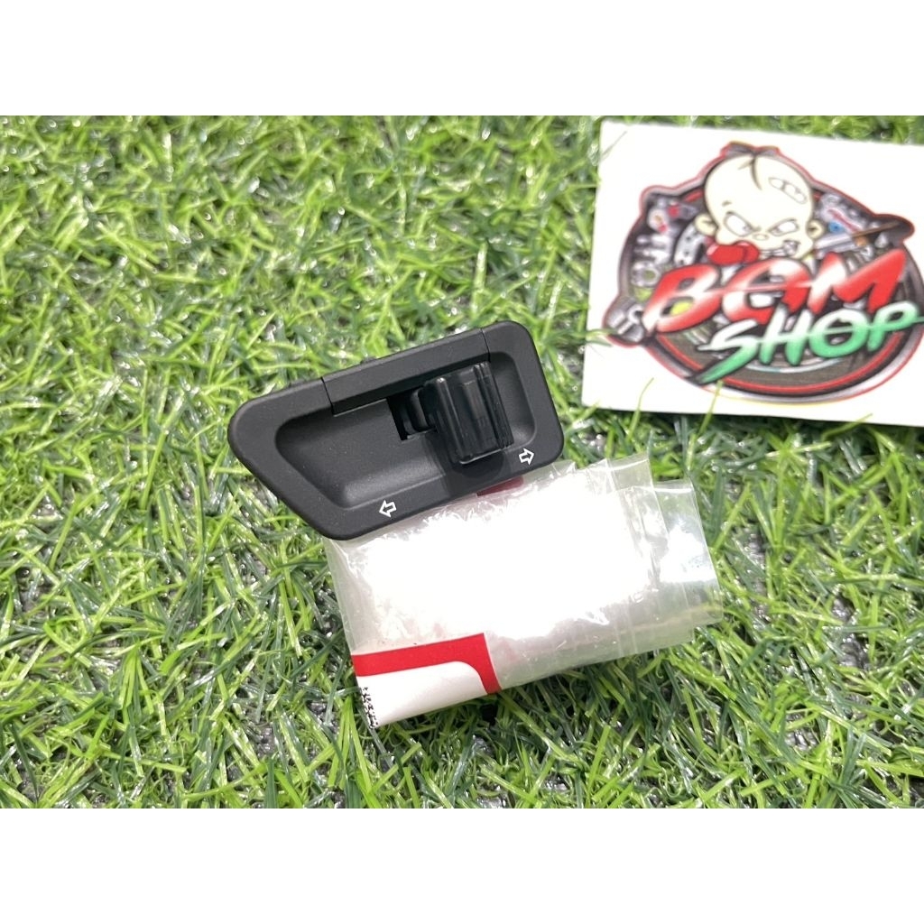 สวิทซ์ไฟเลี้ยว เวฟ125R/S/iบังลม แท้เบิกศูนย์ฮอนด้า 35200-KVB-851 (B29)