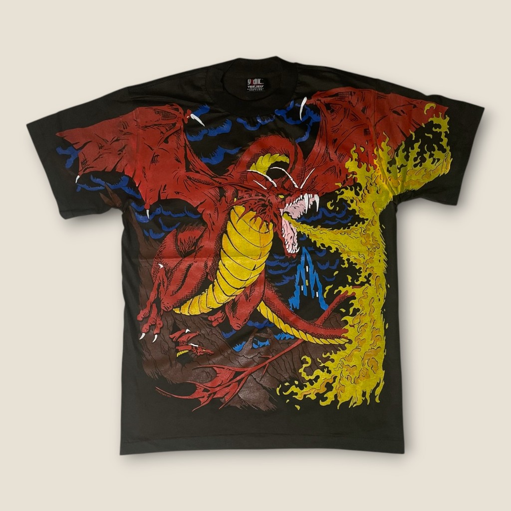 เสื้อยืด Dragon vs Knight 90s Tee (Bootleg)