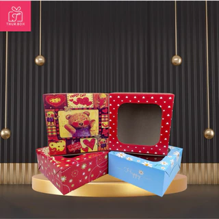 กล่องเค้ก 1 ปอนด์ พิมพ์ลาย กระดาษหลังเทา ขนาด 20x20x9 CM. (10ใบ/แพ็ค)