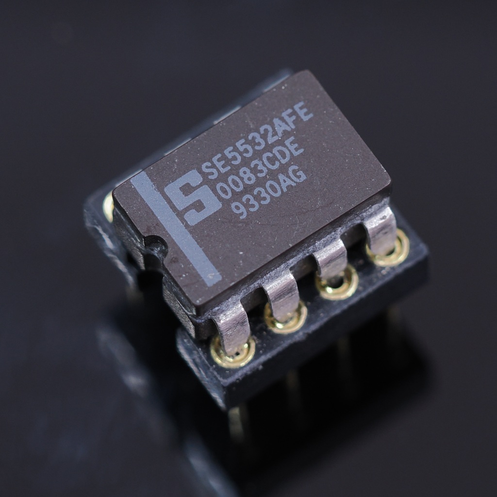 Dual OP-AMP ออปแอมป์ SE5532AFE ตัวถังเซรามิค ของแท้ พร้อมส่ง