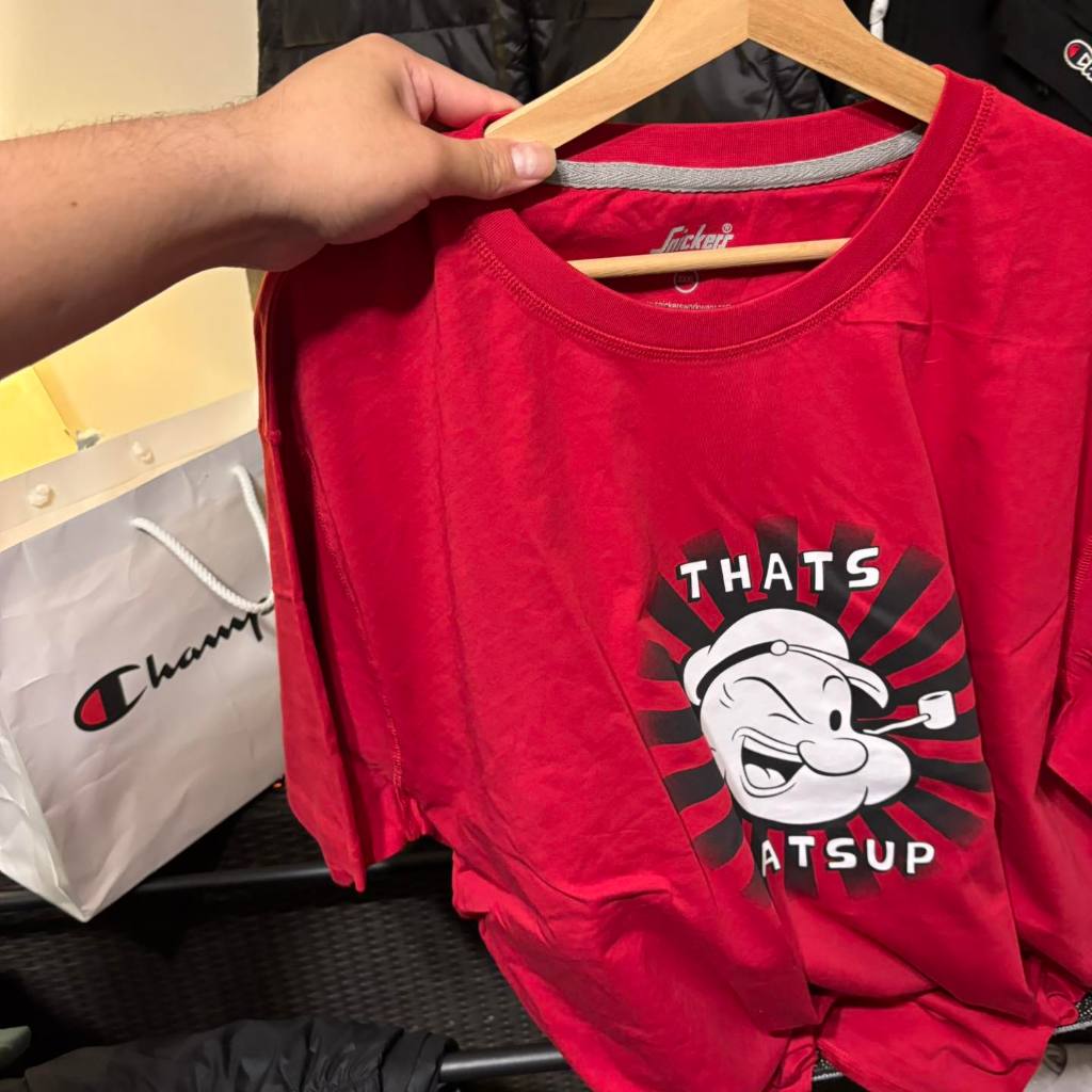 เสื้อ snickers ไม่พูดเยอะ 159 บาท จัดไป