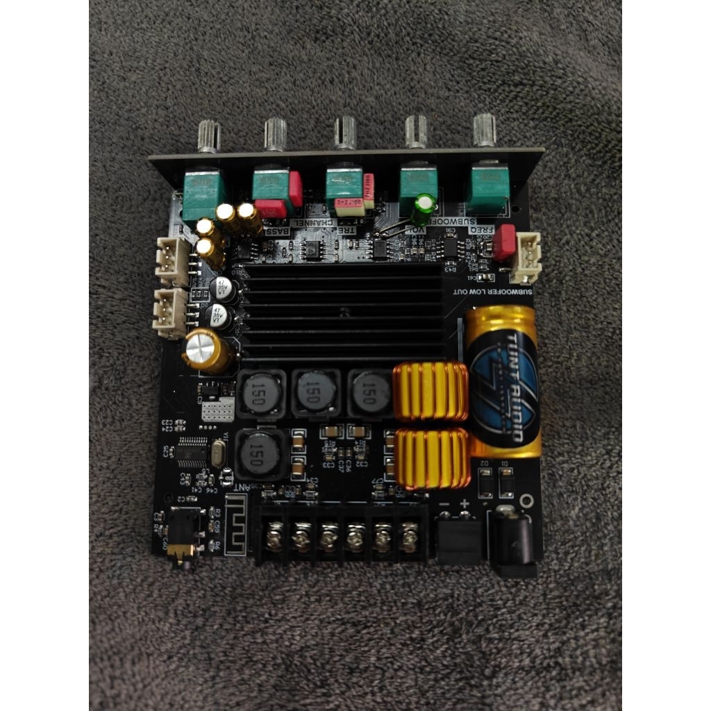 TB21F มือ1โม แอมป์จิ๋ว2.1 โมภาคปรีให้เสียงดีขึ้นชัดขึ้น  200w