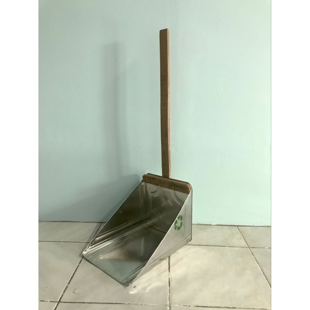 ที่ตักขยะ/บุ้งเต้าตักขยะ/ที่โกยผง ทำจากปี๊บโลหะ แพ็ค10ด้าม - รูปที่ 7