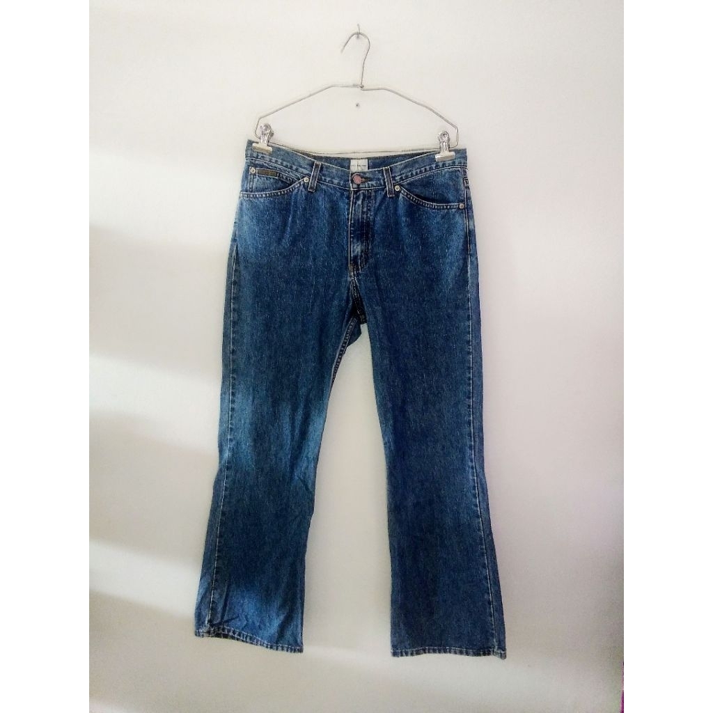 กางเกงยีนส์ Calvin Klein มือสอง