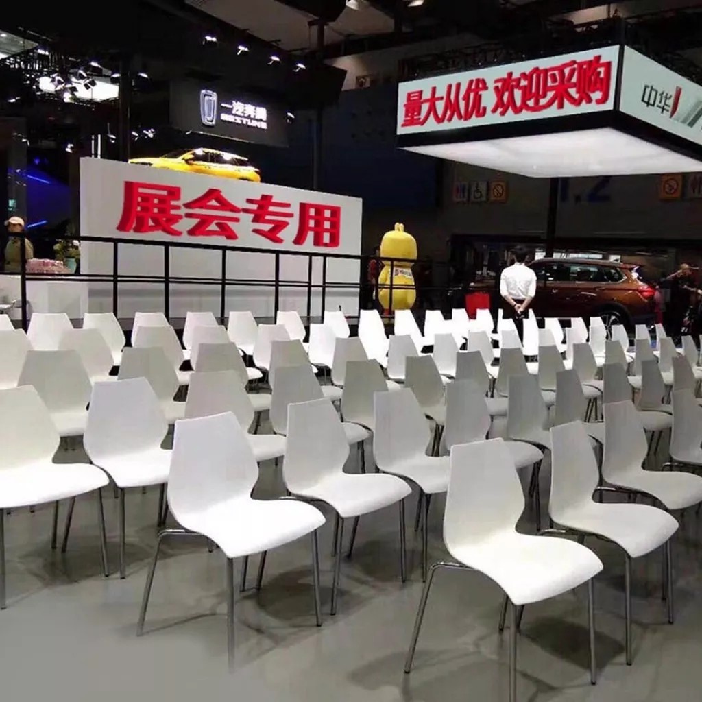 เก้าอี้โมเดิร์น รุ่น DD-168 พรีเมี่ยม ใช้จัดงานต่างๆ เก้าอี้อเนกประสงค์