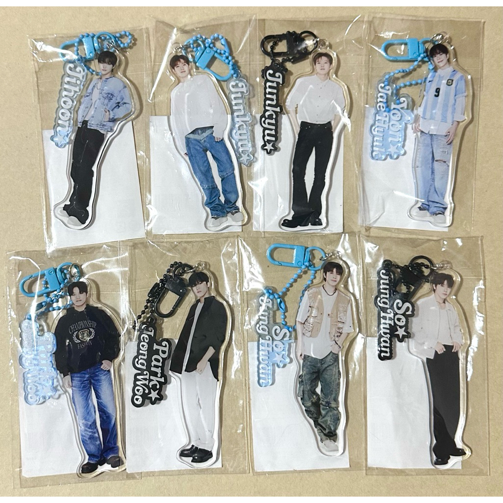 พวงกุญแจ acrylic special moment treasure keyring