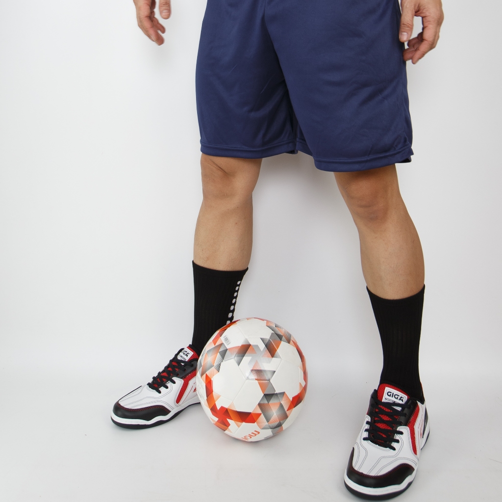 รองเท้าผ้าใบรองเท้าฟุตซอล GIGA(FG432)ของแท้ แถมฟรีถุงเท้ากันลื่น 1คู่