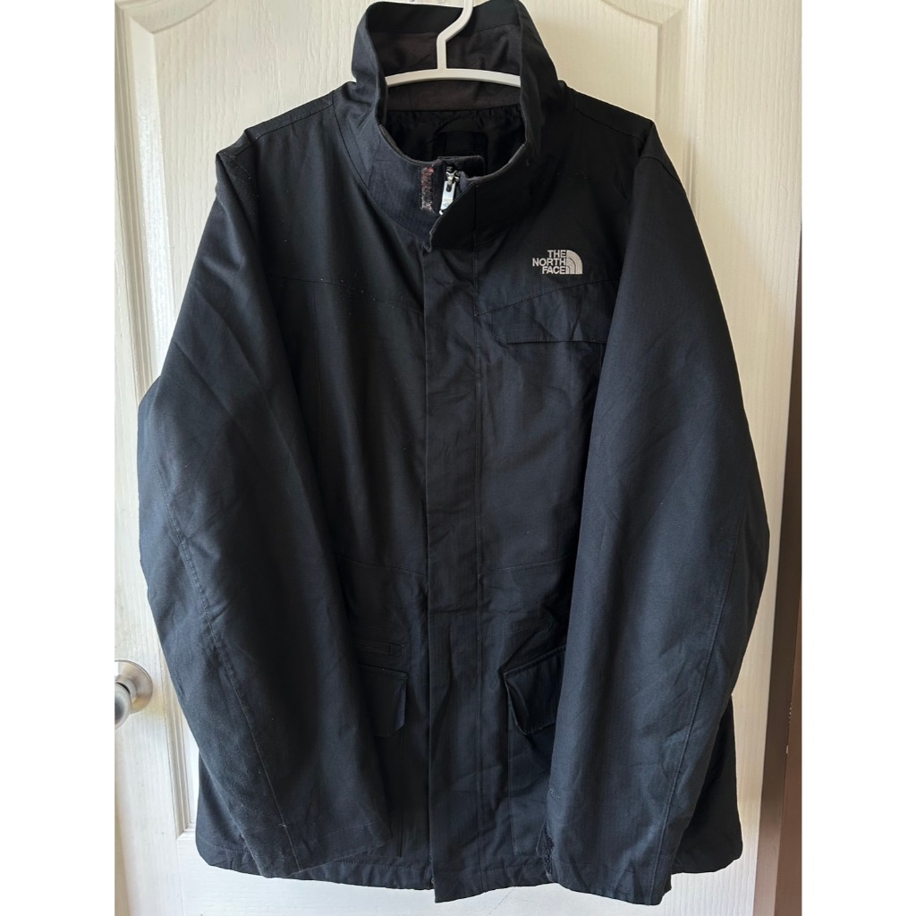 เสื้อกันหนาว the north face แท้!! มือสอง Hyvent อก 46 ยาว 30 ไม่มีฮู้ด ไม่มีตำหนิ