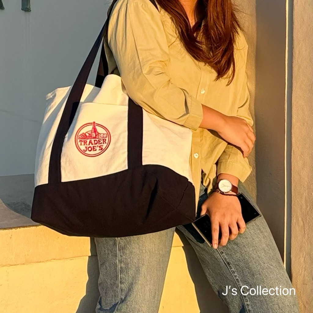 [พร้อมส่ง] กระเป๋า Trader Joe’s Canvas Tote Bag ของแท้ (แถมพวงกุญแจหมีเนย)
