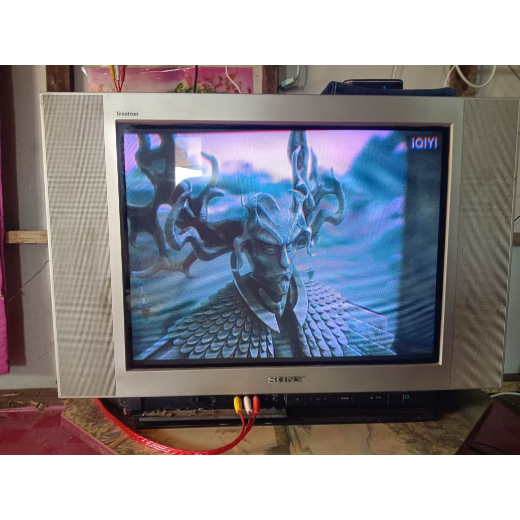 TV Sony 24นิ้ว  จอแก้วใช้งานได้  เชื่อมต่อดูได้ ภาพโอเค