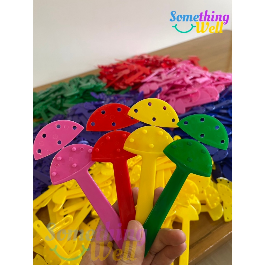 ด้ามพัดพลาสติก 5 ปุ่ม(ขายส่ง 50 ชิ้น) | สำหรับทำพัดกระดาษ พัดแฟนคลับ DIY อุปกรณ์งานประดิษฐ์