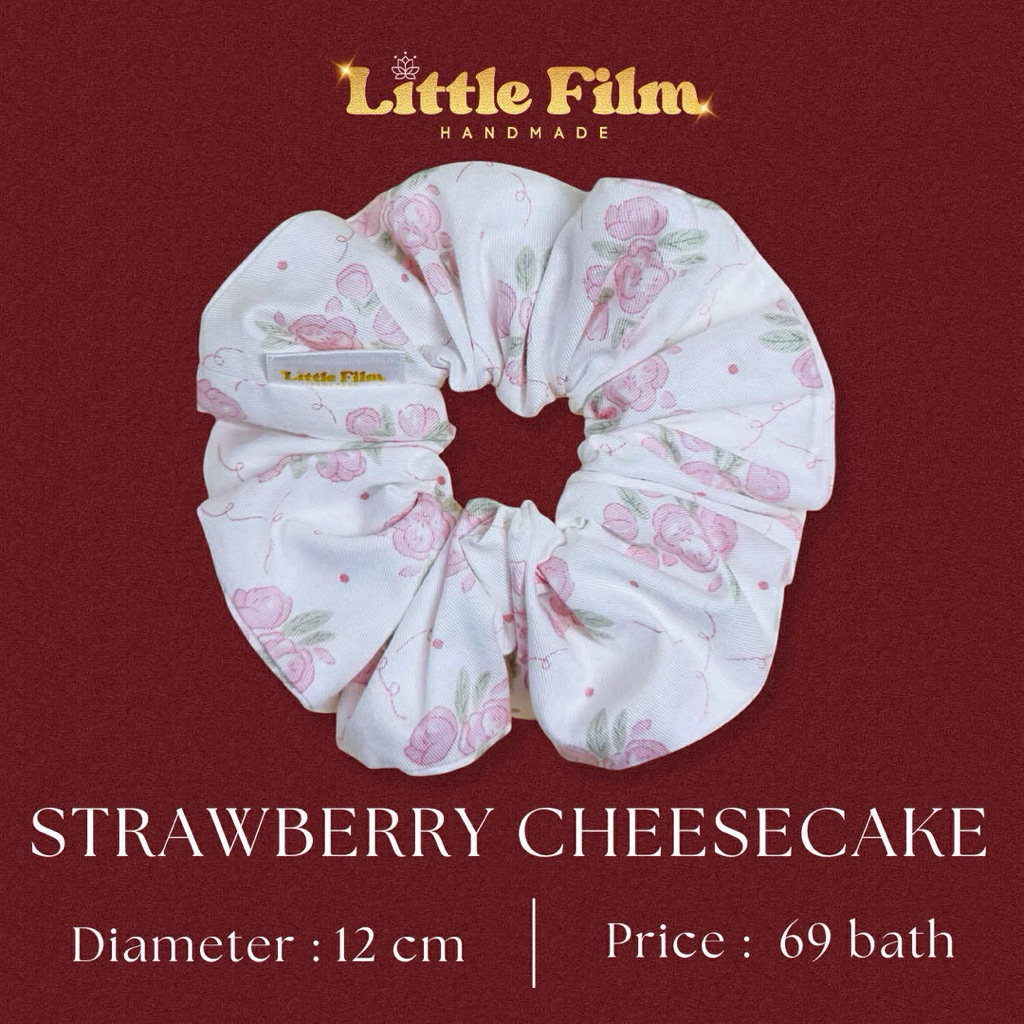 Strawberry 🍓Cheesecake🍰 Scrunchies