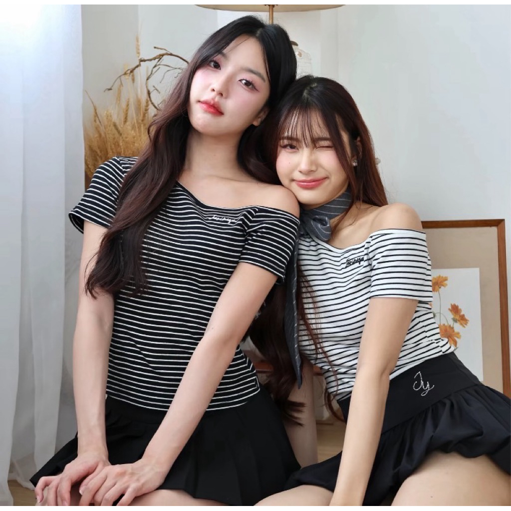 💖 เสื้อปาดไหล่ 💖 ลายขวาง ปัก Jarinya ผ้าดี