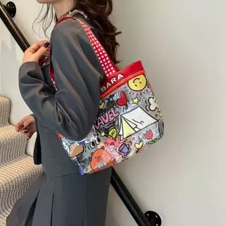 HAWM-กระเป๋าถือใสลาย Hello Kitty กันน้ำ กระเป๋านักเรียน กระเป๋าเอนกประสงค์ (ใส่เอกสาร ช้อปปิ้ง ท่องเที่ยว ว่ายน้ำ)