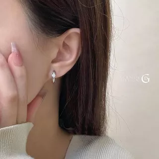 GLAMOR✨ต่างหู Pure Loop ตุ้มหูเพชร Zirconia ทรงเรียบหรู 925แท้ ดีไซน์โมเดิร์น ใส่สบาย