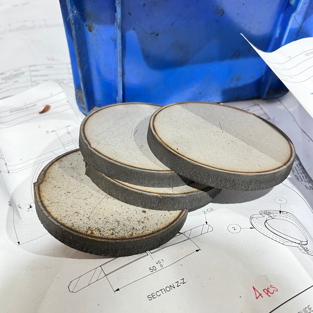 แผ่นสเตนเลสSUS304 ขนาด หนา 11.4x55x145mm. (ตัดพลาสม่า) - รูปที่ 6