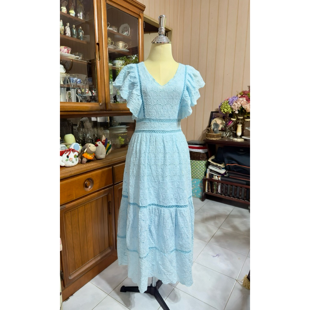 เดรสลูกไม้ยาวสวยๆแบรนด์Vegus LuxuryขนาดM