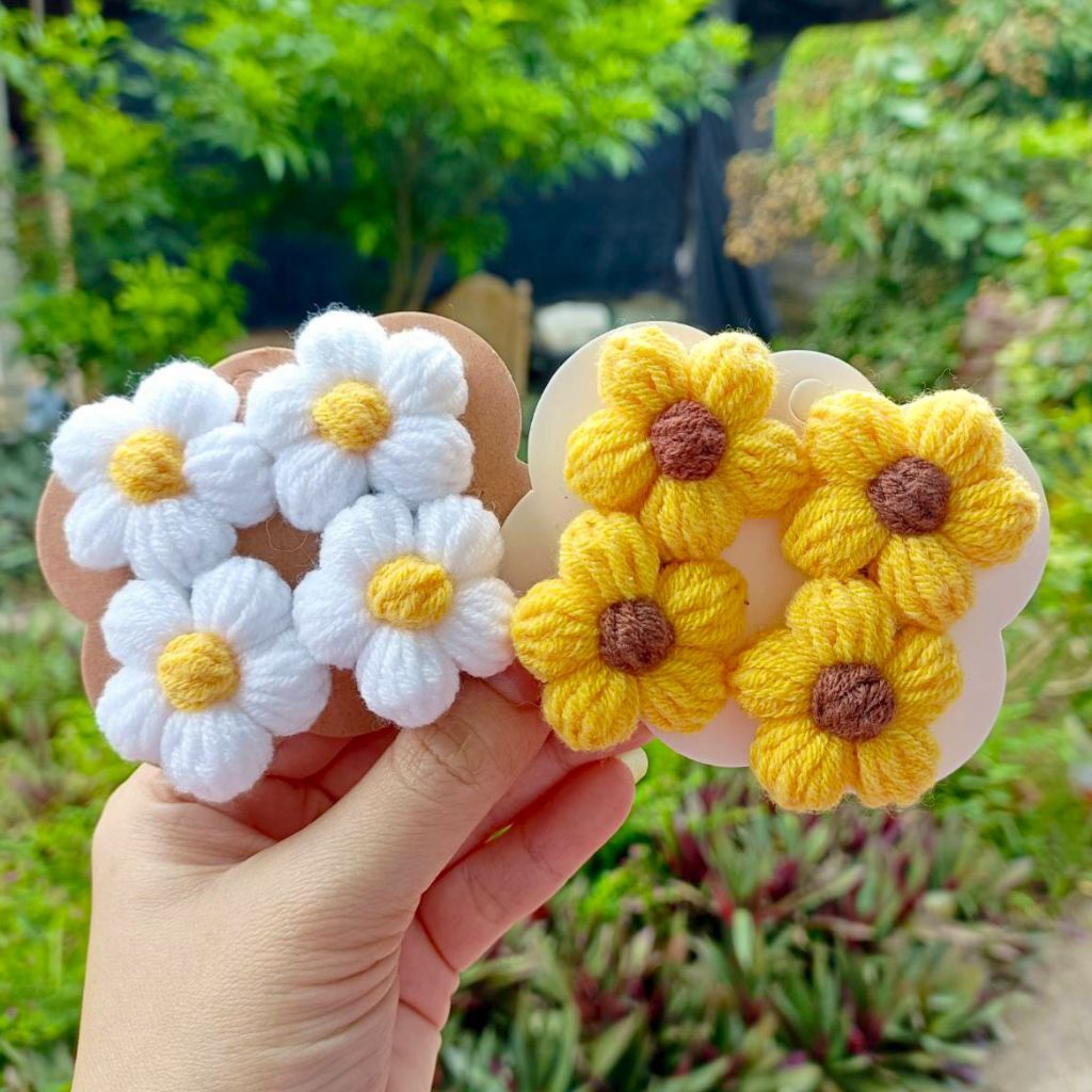 New กิ๊บติดผมถักไหมพรม ลายดอกไม้น่ารัก สีสันสดใส  กิ๊บติดผมแฟชั่น  พร้อมส่ง