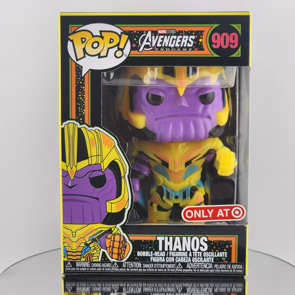 Funko Pop! Marvel - Thanos [สะท้อนแสง BlackLight]  Target Exclusive 909