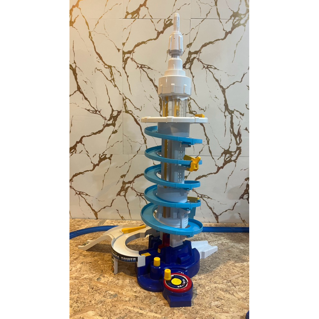 รางรถเหล็ก รางโทมิก้า หอคอย มีไฟ มือสอง tomica