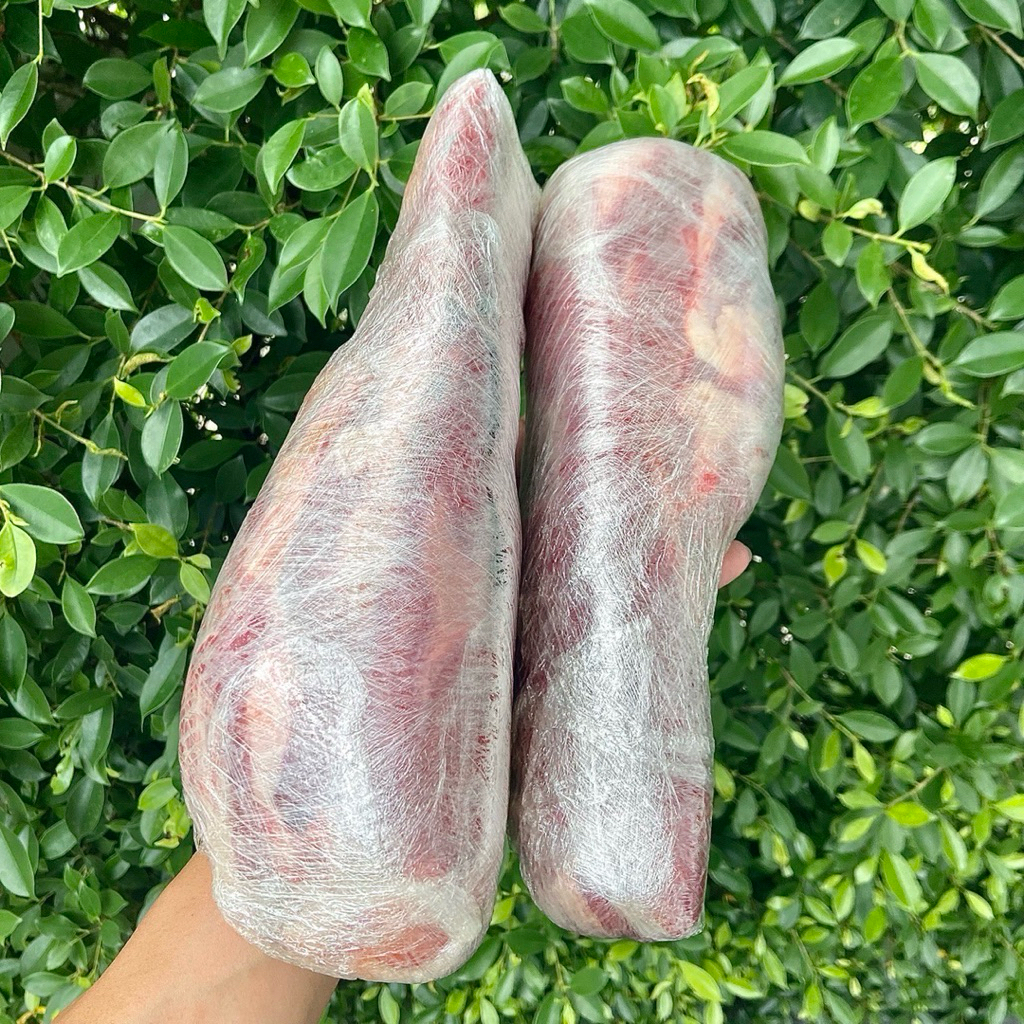 ลิ้นวัว ลิ้นโคขุนไทยเฟร้น ลอกหนัง พร้อมใช้ น้ำหนัก 1-1.2kg/ก้อน