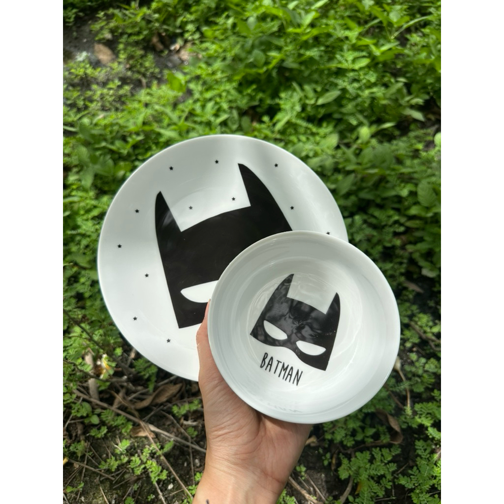 เซทจาน Batman ของ H&M Home