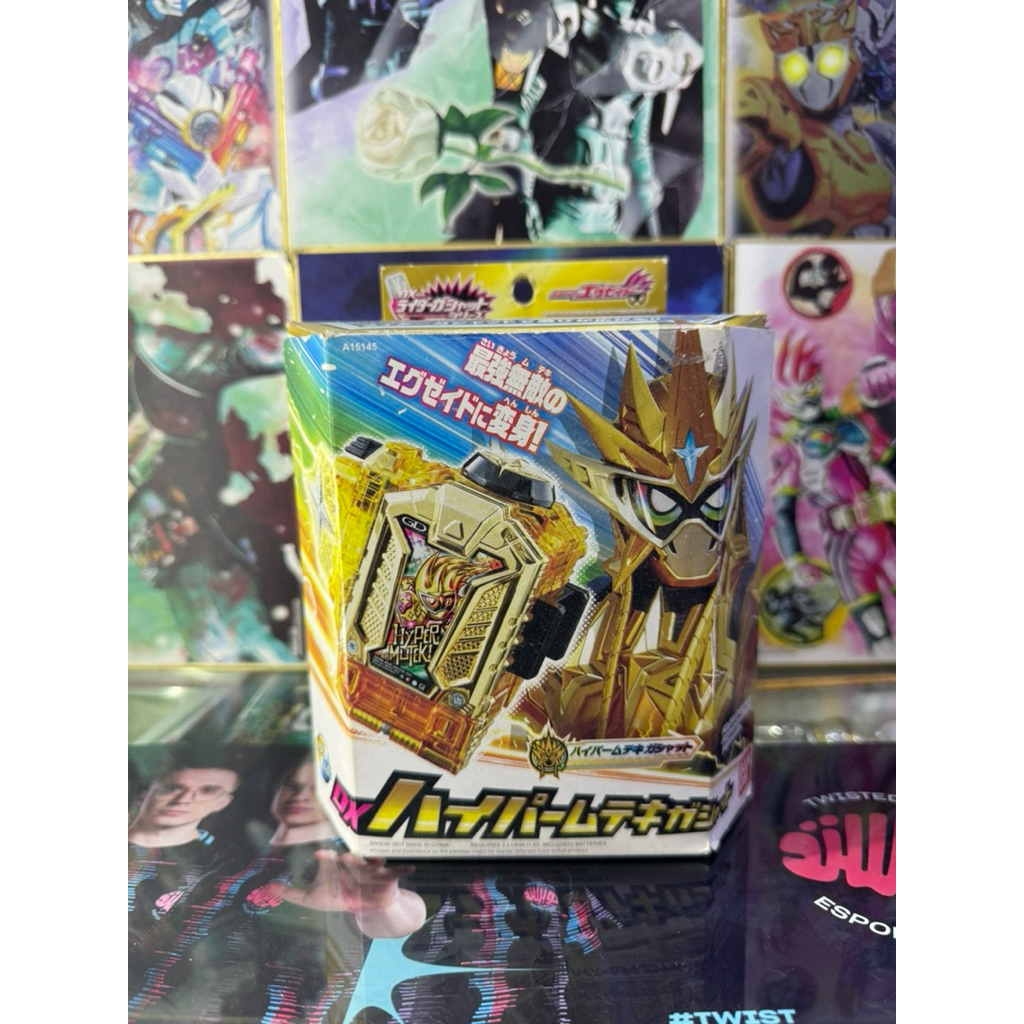 DX Hyper muteki gashat สินค้ามือสอง งานกล่อง จากซีรีย์คาเมนไรเดอร์เอ็กเซท