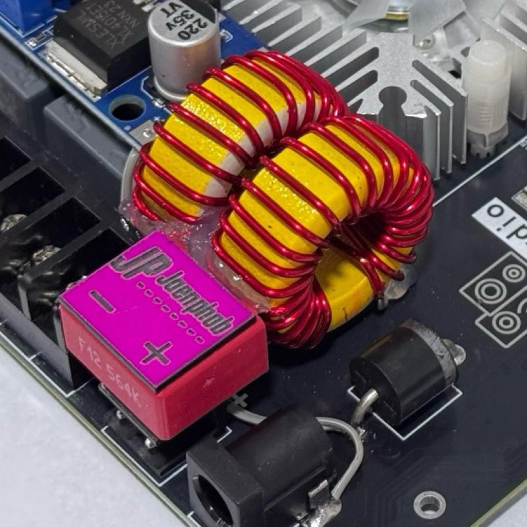 ชุดโมเบสแอมจิ๋ว HT21 3G แกนขดลวด 2 ชิ้น คาปาซิสเตอร์ 1ชิ้นสีฟ้า C 220nf