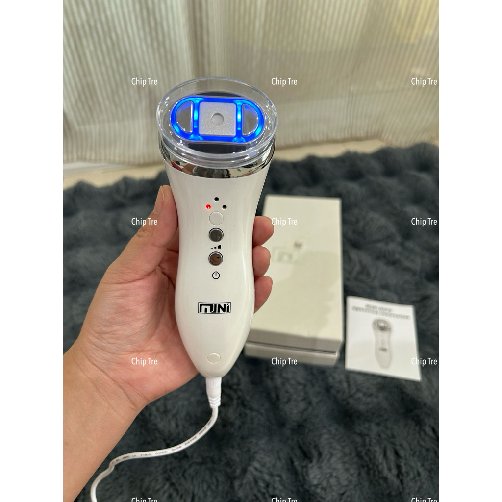 MINI HIFU เครื่องนวดยกกระชับใบหน้า กระตุ้นคอลลาเจน ตัวช่วยชะลอริ้วรอย ปรับได้ 3 ระดับ (ของใหม่)
