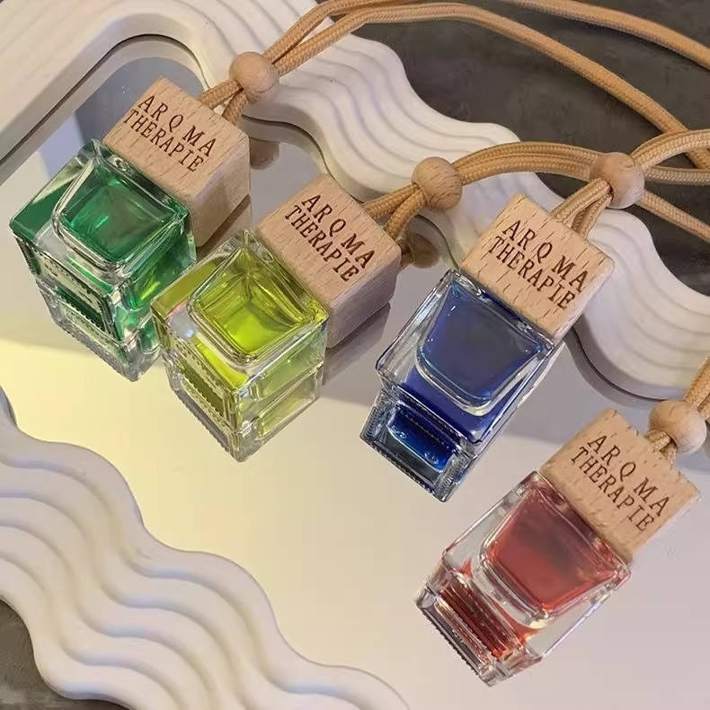 3 PCS น้ำหอมรถยนต์ 10ml สูตรเข้มข้น ใช้ได้นาน ระเหยช้า น้ำหอมเกรดส่งออกนำเข้าจากฝรั่งเศส ตู้เสื้อผ้าอโรม่าฝาไม้น้ำหอมรถย ราคา ถูกที่สุด ดีลบีเคเค แกลเลอรีภาพที่ 5