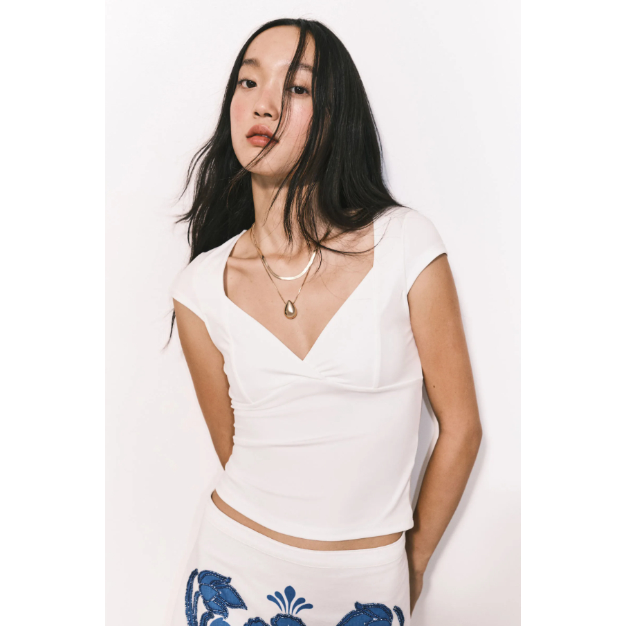 H&M(เอชแอนด์เอ็ม) เสื้อแขนกะลาหมวก ผู้หญิง 1301402