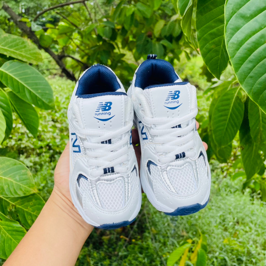 รองเท้าผ้าใบเด็ก มีไซด์ 25 ถึง 36 สินค้าพร้อมส่ง - รูปที่ 2