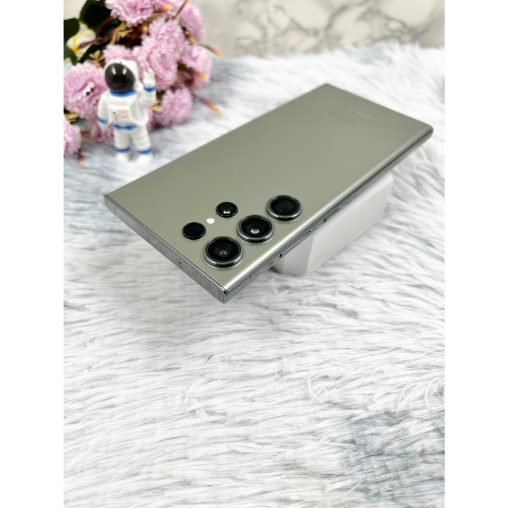 โทรศัพท์มือสอง Samsung Galaxy S23 Ultra ( 12/512GB )
